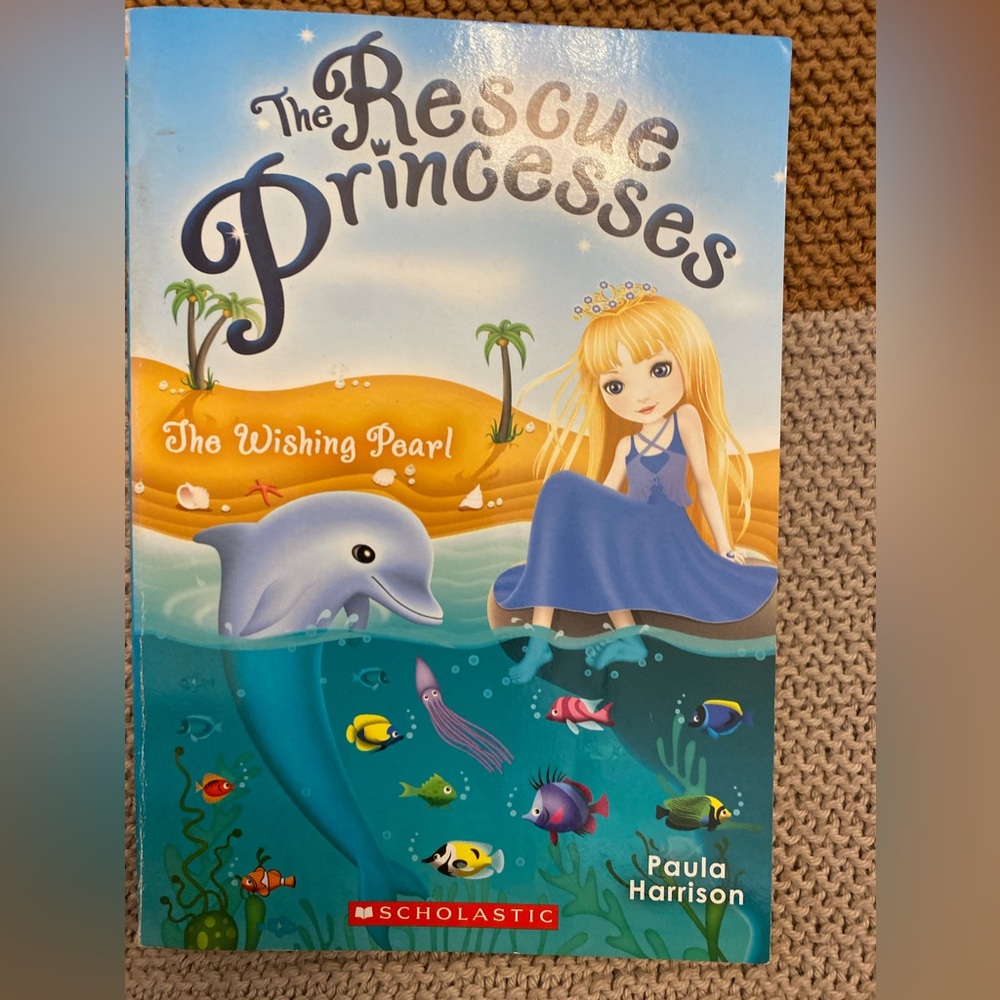 The Rescue Princesses Book lot - Picture 2 of 5